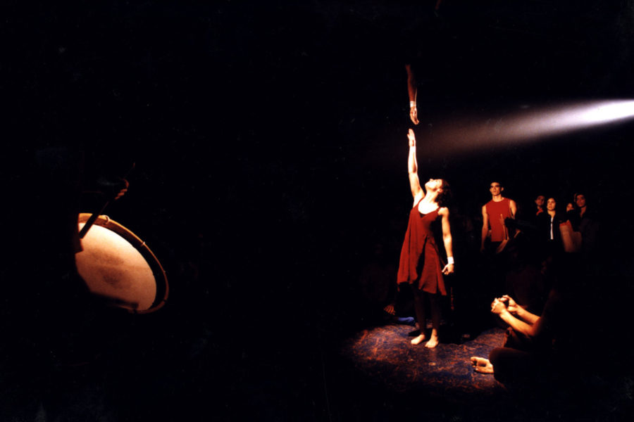 Espetáculo: "Quase Uma..." | Ano: 1999 | Foto: Alexandre Catan